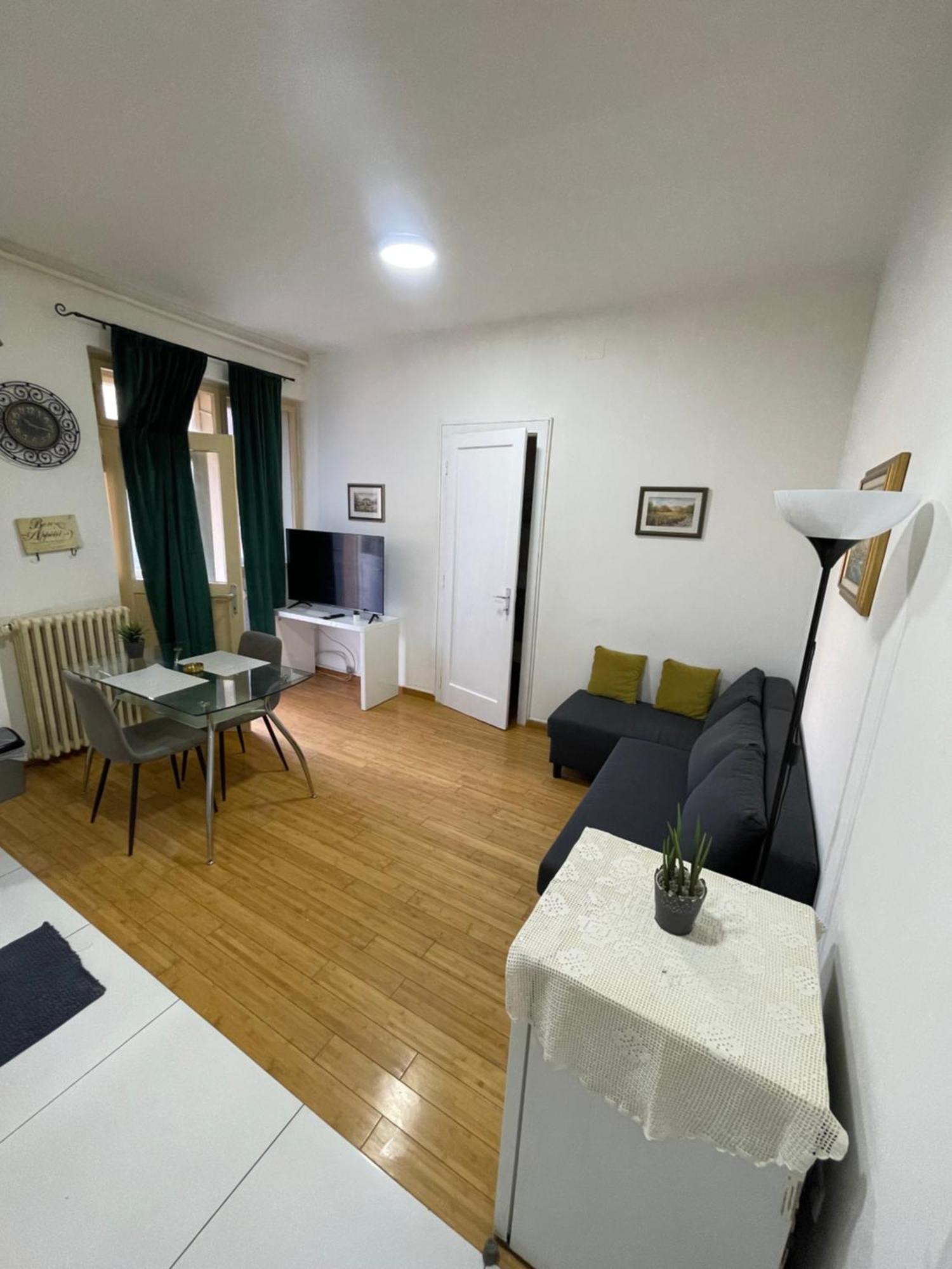Apartman Centar 5 Zagreb Bagian luar foto